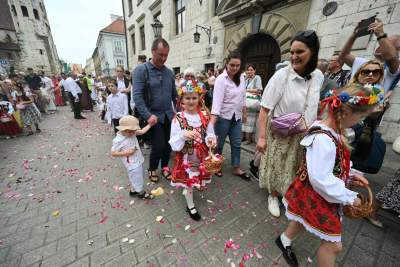 Boże Ciało w Krakowie 2025, tradycja ma się bardzo dobrze - zdjęcie 19