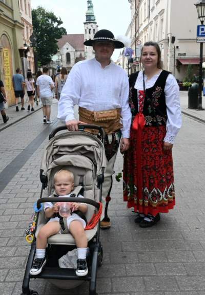 Boże Ciało w Krakowie 2025, tradycja ma się bardzo dobrze - zdjęcie 2
