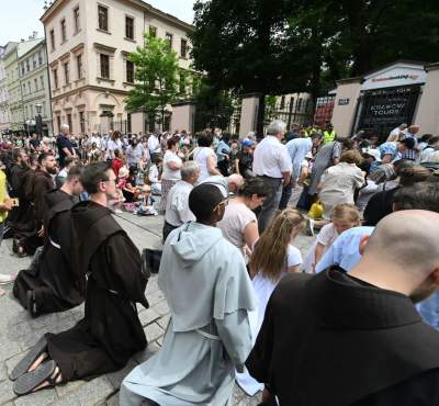 Boże Ciało w Krakowie 2025, tradycja ma się bardzo dobrze - zdjęcie 17