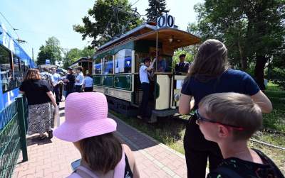 To był prawdopodobnie najpiękniejszy tramwaj na ulicach Krakowa - zdjęcie 26