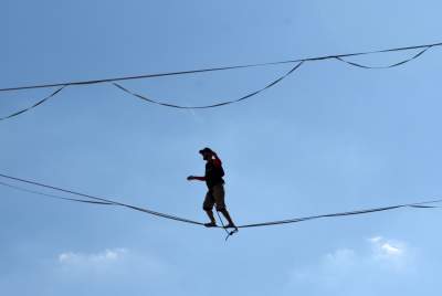 Niezłe popisy w centrum Krakowa. Mogło zakręcić się w głowie - zdjęcie 3