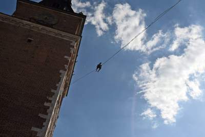 Niezłe popisy w centrum Krakowa. Mogło zakręcić się w głowie - zdjęcie 4