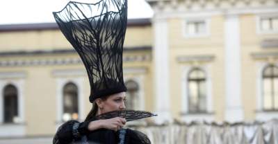 Niezłe popisy w centrum Krakowa. Mogło zakręcić się w głowie - zdjęcie 34