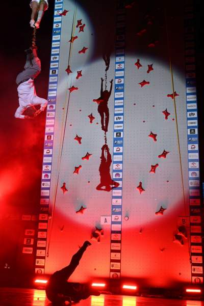 Podniebny spektakl na Rynku Głównym w Krakowie. Rewelacja! - zdjęcie 9