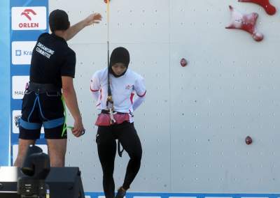 Wspinaczkowe szaleństwo na Rynku Głównym w Krakowie - zdjęcie 9