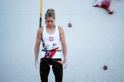 Wspinaczkowe szaleństwo na Rynku Głównym w Krakowie - zdjęcie 16