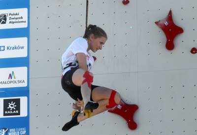 Wspinaczkowe szaleństwo na Rynku Głównym w Krakowie - zdjęcie 8