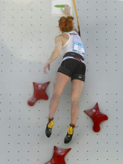 Wspinaczkowe szaleństwo na Rynku Głównym w Krakowie - zdjęcie 7