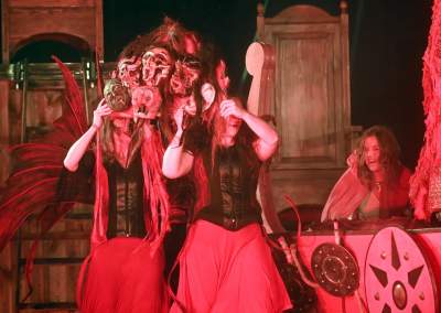 Spektakularny koniec festiwalu teatrów ulicznych na Rynku Głównym - zdjęcie 29