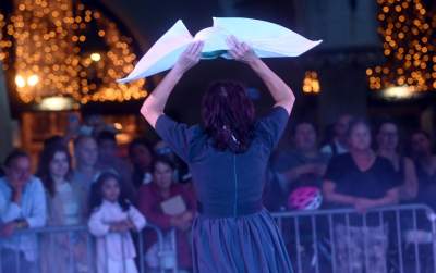 Spektakularny koniec festiwalu teatrów ulicznych na Rynku Głównym - zdjęcie 10