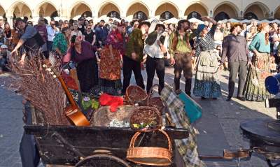 Cyganie na Rynku Głównym. Tak niewiele o nich wiemy... - zdjęcie 14
