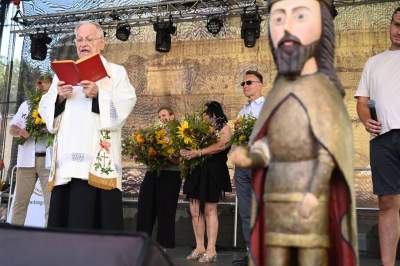 Tradycja trzyma się mocno:  Święto Matki Boskiej Zielnej w Krakowie - zdjęcie 24