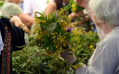 Tradycja trzyma się mocno:  Święto Matki Boskiej Zielnej w Krakowie - zdjęcie 20