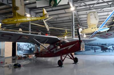 Co kryje wyremontowany hangar w Czyżynach? Fascynujące obiekty! - zdjęcie 7