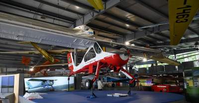 Co kryje wyremontowany hangar w Czyżynach? Fascynujące obiekty! - zdjęcie 19