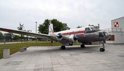 Co kryje wyremontowany hangar w Czyżynach? Fascynujące obiekty! - zdjęcie 2