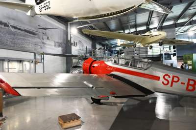 Co kryje wyremontowany hangar w Czyżynach? Fascynujące obiekty! - zdjęcie 8