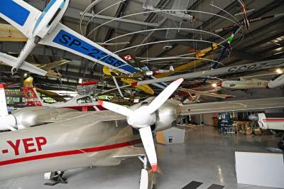 Co kryje wyremontowany hangar w Czyżynach? Fascynujące obiekty! - zdjęcie 49