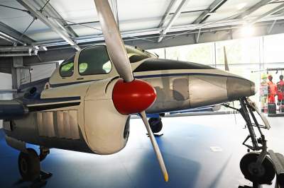 Co kryje wyremontowany hangar w Czyżynach? Fascynujące obiekty! - zdjęcie 40