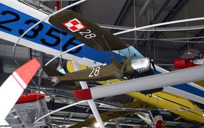 Co kryje wyremontowany hangar w Czyżynach? Fascynujące obiekty! - zdjęcie 50