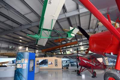 Co kryje wyremontowany hangar w Czyżynach? Fascynujące obiekty! - zdjęcie 3