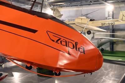 Co kryje wyremontowany hangar w Czyżynach? Fascynujące obiekty! - zdjęcie 37