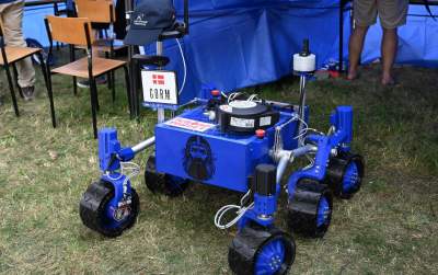 Kosmiczne zawody w Krakowie, zadania wzorowane na misjach NASA i ESA - zdjęcie 15