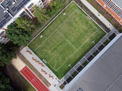 Tak powitali nowy rok szkolny w krakowskim liceum, mieli powód - zdjęcie 10