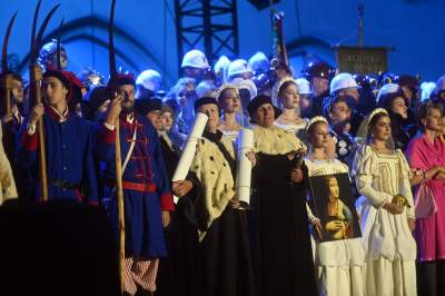 Imponujący spektakl na Rynku Głównym, historia Polski w pigułce - zdjęcie 68