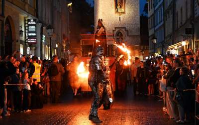 Imponujący spektakl na Rynku Głównym, historia Polski w pigułce - zdjęcie 20