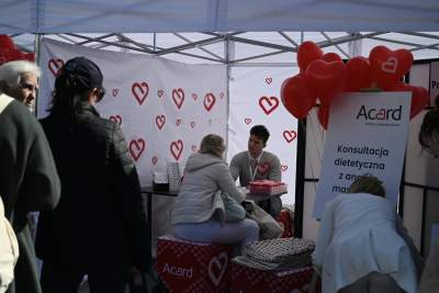Dzień serca na Rynku Głównym. Bezpłatne badania i konsultacje - zdjęcie 16