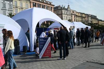 Dzień serca na Rynku Głównym. Bezpłatne badania i konsultacje - zdjęcie 20