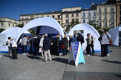 Dzień serca na Rynku Głównym. Bezpłatne badania i konsultacje - zdjęcie 3