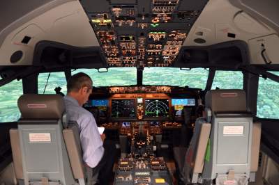 W Krakowie otwarto centrum symulatorowo-treningowe Ryanair. Odlotowe wyposażenie - zdjęcie 7