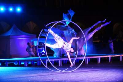 Nocna parada na Rynku Głównym. Dosłownie odlot! - zdjęcie 23