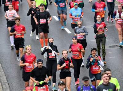 Kraków miastem biegaczy, super atmosfera podczas Cracovia Półmaratonu - zdjęcie 9