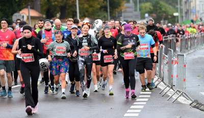 Kraków miastem biegaczy, super atmosfera podczas Cracovia Półmaratonu - zdjęcie 26