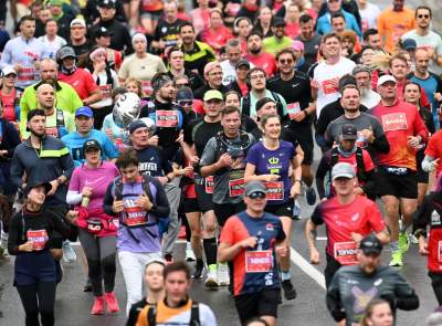 Kraków miastem biegaczy, super atmosfera podczas Cracovia Półmaratonu - zdjęcie 2