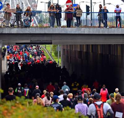 Kraków miastem biegaczy, super atmosfera podczas Cracovia Półmaratonu - zdjęcie 17