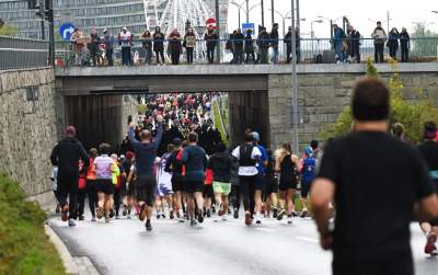 Kraków miastem biegaczy, super atmosfera podczas Cracovia Półmaratonu - zdjęcie 22