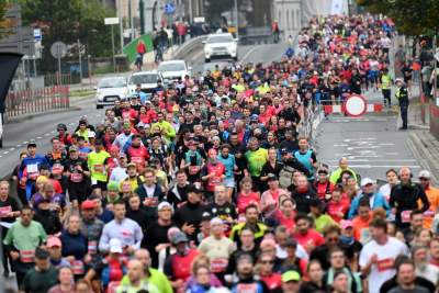 Kraków miastem biegaczy, super atmosfera podczas Cracovia Półmaratonu - zdjęcie 4