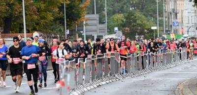 Kraków miastem biegaczy, super atmosfera podczas Cracovia Półmaratonu - zdjęcie 18