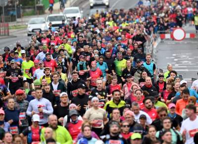 Kraków miastem biegaczy, super atmosfera podczas Cracovia Półmaratonu - zdjęcie 3