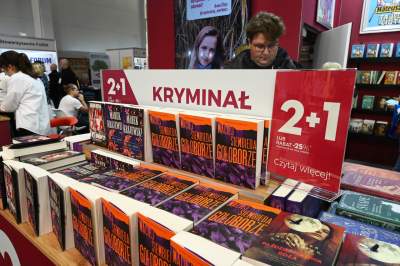 Targi Książki w Krakowie: można tu spotkać wiele osób... - zdjęcie 12