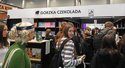 Targi Książki w Krakowie: można tu spotkać wiele osób... - zdjęcie 22