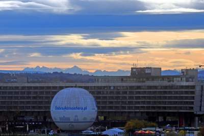 Jesień w Krakowie z Tatrami w tle, takie widoki z Wawelskiego Wzgórza - zdjęcie 10