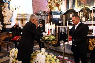 Kraków pożegnał Elżbietę Penderecką, spoczęła w Panteonie Narodowym - zdjęcie 6