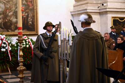 Kraków pożegnał Elżbietę Penderecką, spoczęła w Panteonie Narodowym - zdjęcie 19