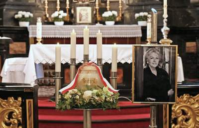 Kraków pożegnał Elżbietę Penderecką, spoczęła w Panteonie Narodowym - zdjęcie 7