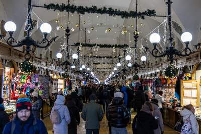Zima zagościła w Krakowie, miasto wygląda bajecznie! - zdjęcie 15